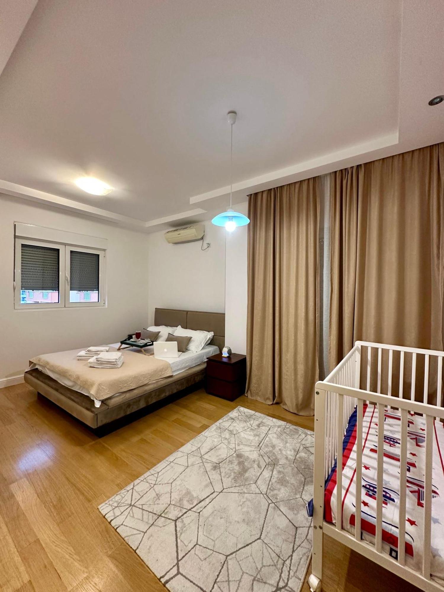 Lux Superior Apartment 120M2 In Heart Of 부드바 외부 사진